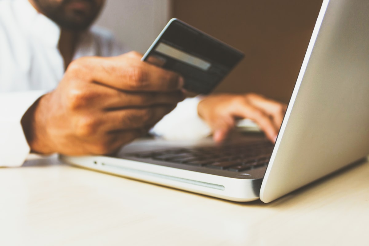 E-ticaret alışveriş sepeti ve ödeme